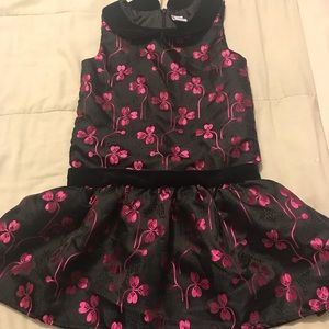 Girls dress